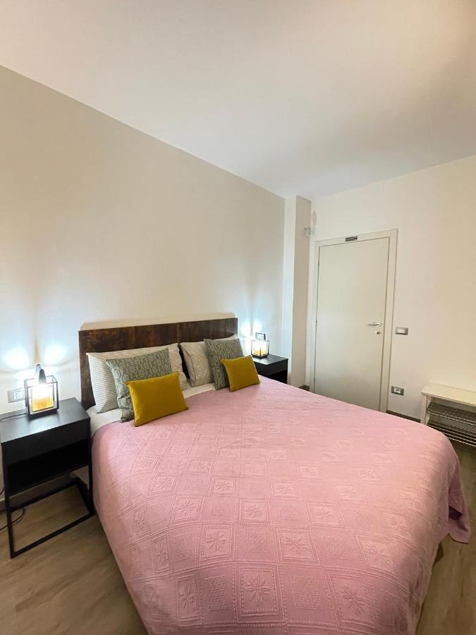 ברגמו Smart Gold Apartment Luxury Central מראה חיצוני תמונה