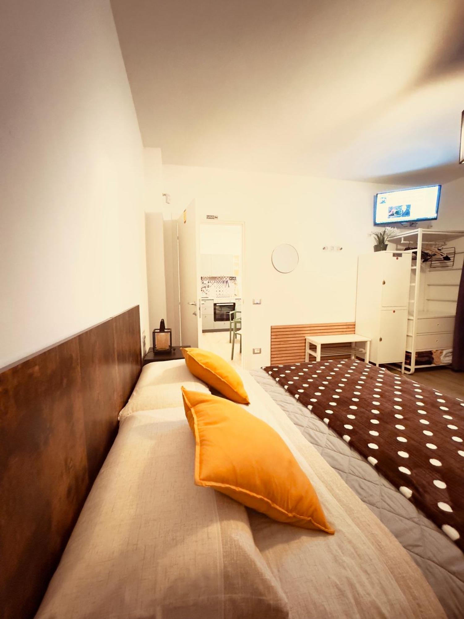 ברגמו Smart Gold Apartment Luxury Central מראה חיצוני תמונה